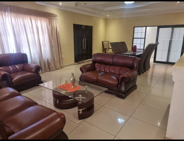 3 BEDROOM HOUSE FOR SALE IN SEBOKENG ZONE 10